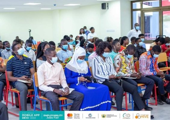 Young job seekers advised to upgrade skills in technology